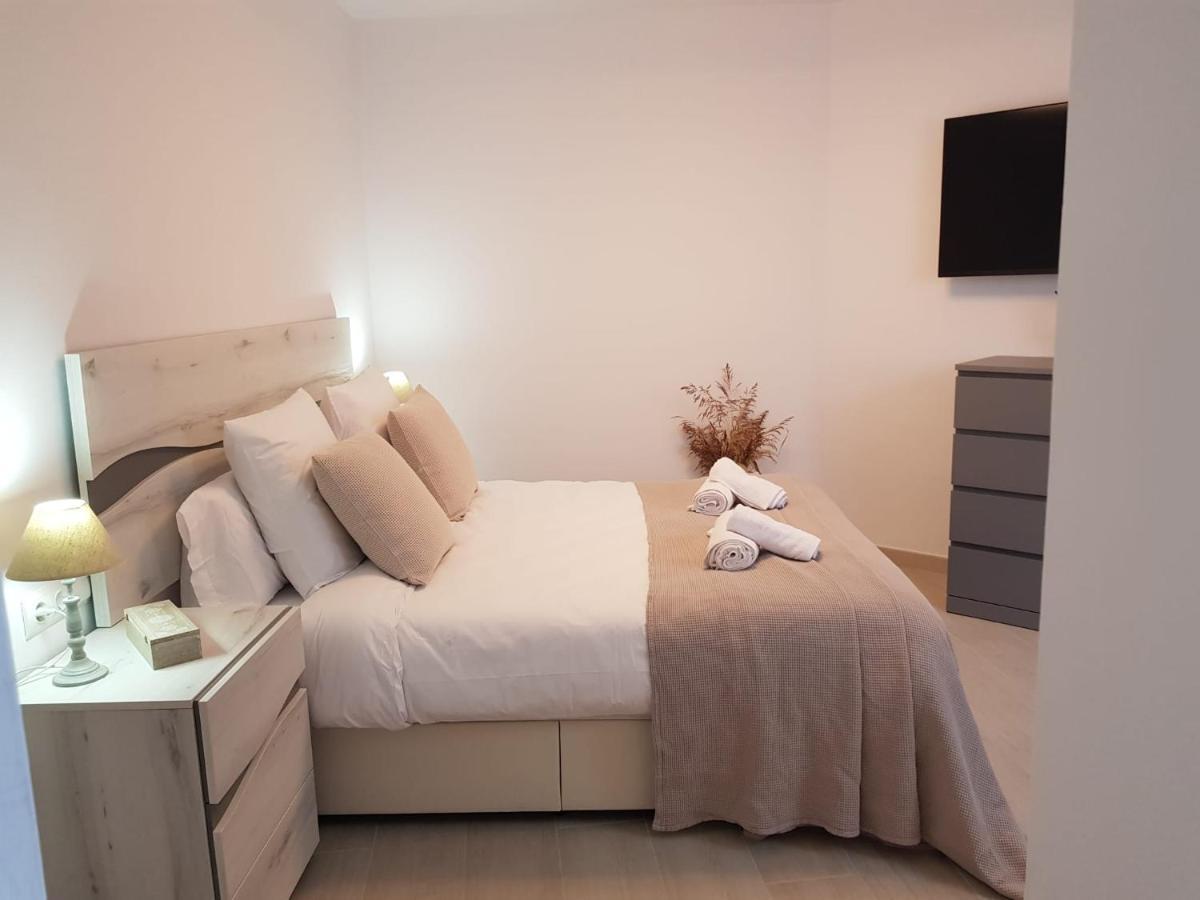 Apartaments L'Arc ปาลาฟรูเจย์ ภายนอก รูปภาพ