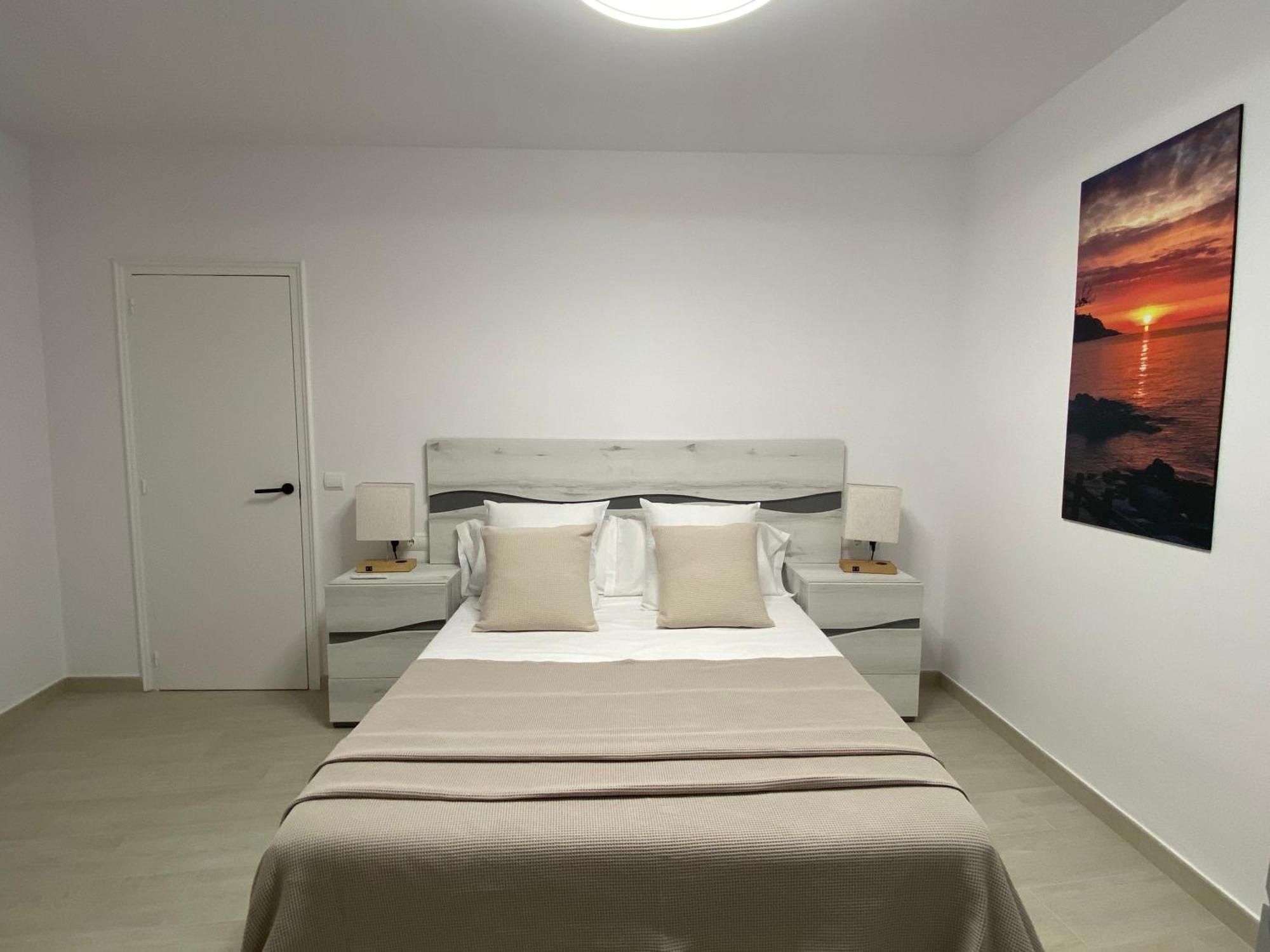 Apartaments L'Arc ปาลาฟรูเจย์ ภายนอก รูปภาพ