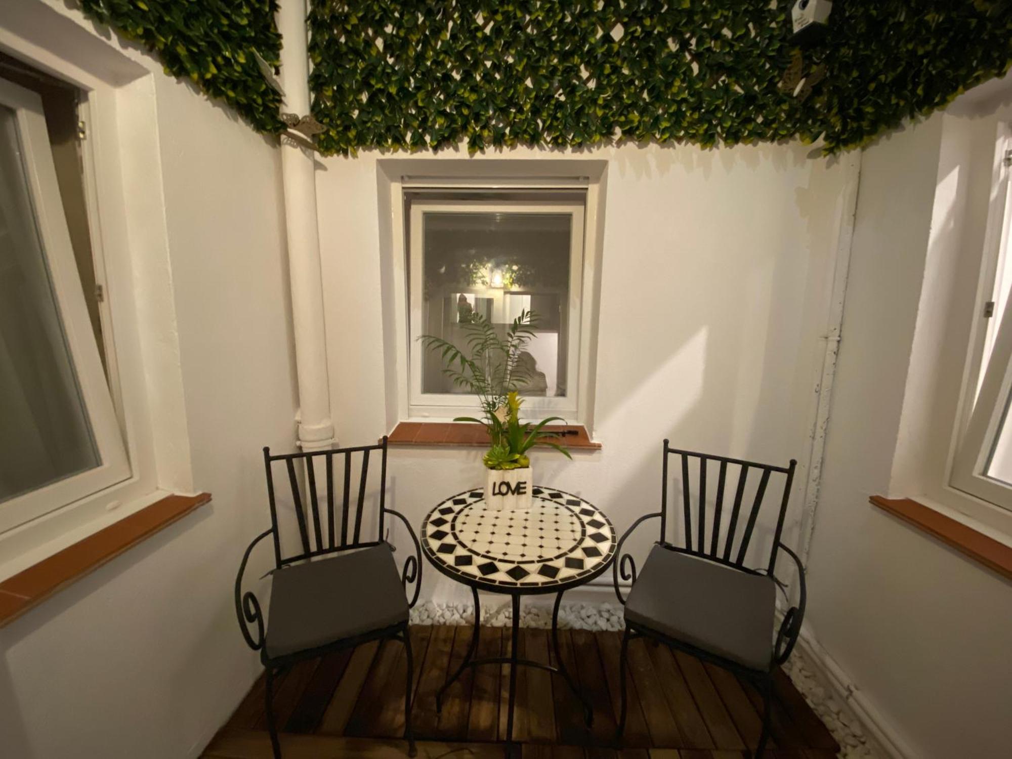 Apartaments L'Arc ปาลาฟรูเจย์ ภายนอก รูปภาพ